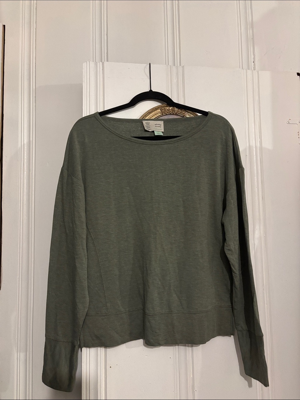 Anthropologie Women's Olive Green Crewneck Pullover Sweater